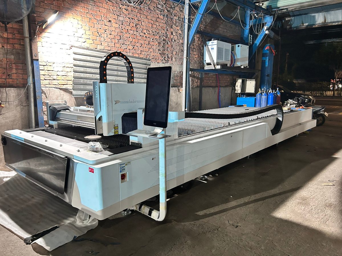 Cắt laser CNC phôi cánh vít tải – gia công chính xác tại xưởng 3TTS